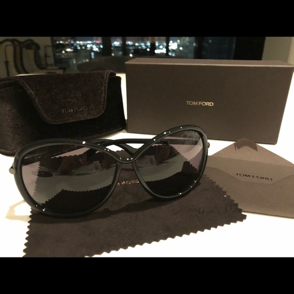 Tom Ford TF16201A
